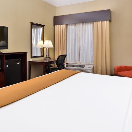 Holiday Inn Express Hotel & Suites Indianapolis W - Airport Area By Ihg Екстериор снимка
